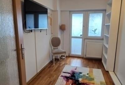 Apartament cu 3 camere decomandat în Hala Centrală - 11