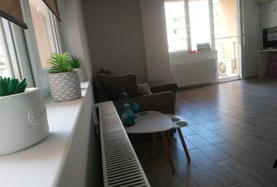 Mamaia ,de vanzare apartament 2 camere zona cluburi - 4