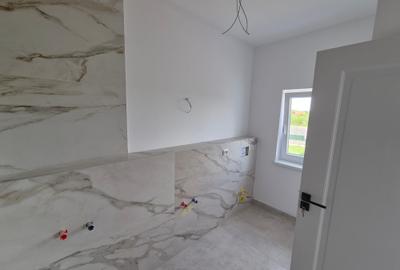 Casă finisată în Vladimirescu 154 mp teren 343 mp, vedere spre pădure - 10