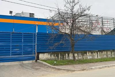 Spațiu comercial, de 3,000 mp, în Industrial - 10
