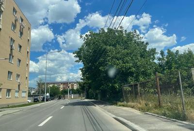Teren Construcții intravilan de 1839 mp, în Apărătorii Patriei - 8