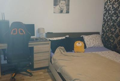 Apartament cu 3 camere decomandat în Central - 2