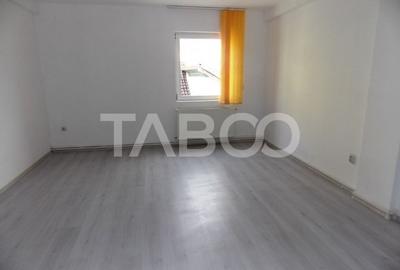 Spatiu pentru birouri de inchiriat cu utilitati incluse in Strand - 10