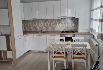 Apartament cu 2 camere decomandat în Ulmi - 4
