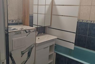 Apartament cu 2 camere decomandat în Micro 12 - 7
