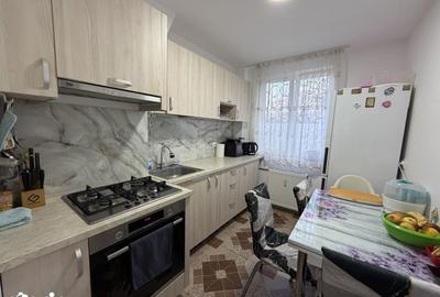 Apartament cu 3 camere decomandat în Democrației - 6