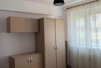 Apartament cu 2 camere decomandat în Central - 1