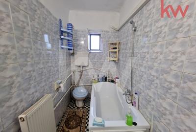 Casa de vanzare, teren 1.390 m?, Str. Bucovat, comision 0 - 9