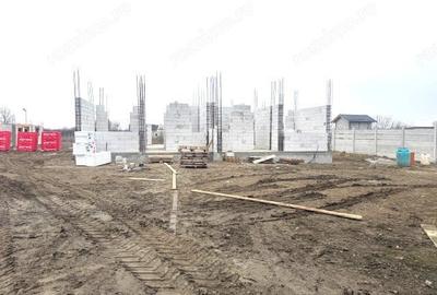Casă cu 4 camere cu Teren 350 Mp în Central - 2