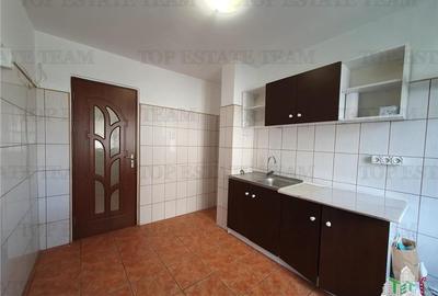 Apartament cu 2 camere decomandat în Casa de Cultură - 6