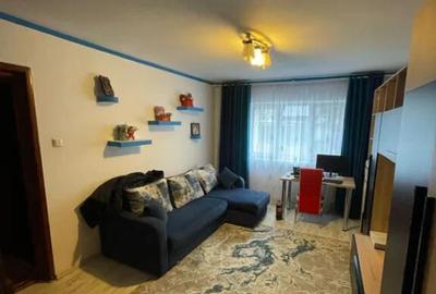 Apartament cu 3 Camere Decomandate-Parter Zona Burdujeni-Cuza Voda 2 Apartament cu 3 Camere Decomandate-Parter Zona Burdujeni-Cuza Voda 2 - 3