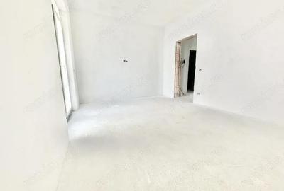 Apartament cu 3 camere semidecomandat în Giroc - 2