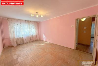 Apartament cu 2 camere decomandat în Micro 21 - 3