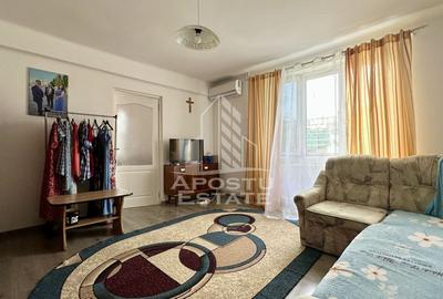 Apartament cu 2 camere nedecomandat, mobilat în Central