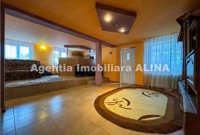 Casă cu 4 camere în Central - 6