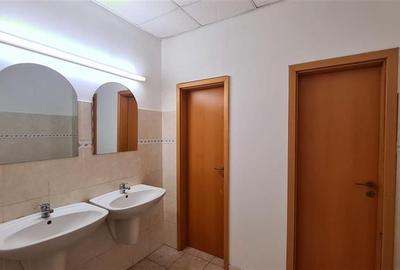 Birou, de 190 mp, în Fabric - 8