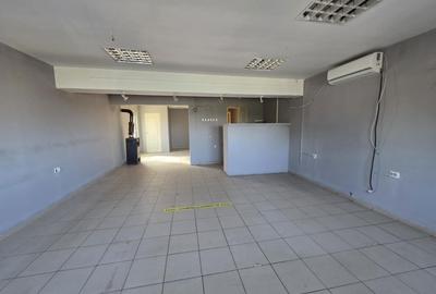 Casă cu 4 camere în Central - 3