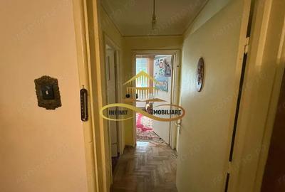 Apartament de vanzare 3 camere Bacau