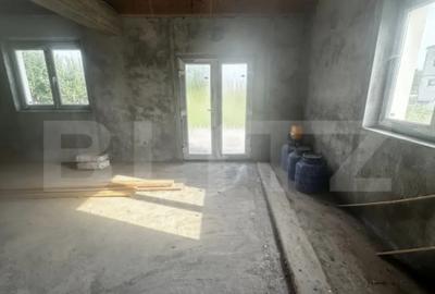 Casă cu 4 camere cu Teren 865 Mp în Păulești - 12
