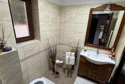 Casa individuala cu 4 camere zona Partos - 7