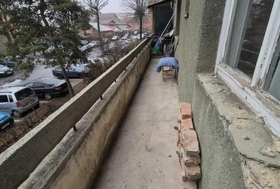 Vand apartament 2 camere neamenajat - 3