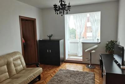 Apartament cu 2 camere, etajul 6/10, zona Podu Ros - 1