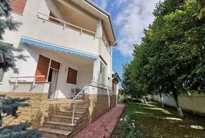 Casa de vanzare