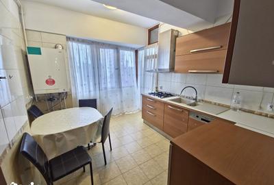 Apartament cu 3 camere, mobilat în Tomis I - 6