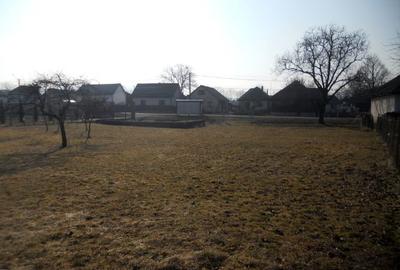 Loc de casa 1600 mp front 32 metri ULTRACENTRAL loc .Craciunesti - 4