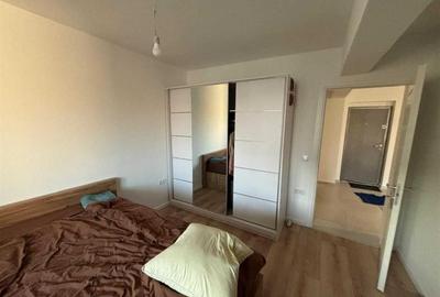 Apartament cu 2 camere decomandat în Vișani - 3