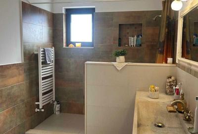 Casă cu 4 camere în Popești - 1