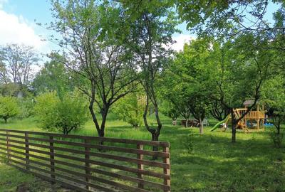 Teren de 2500 mp, în Central - 4