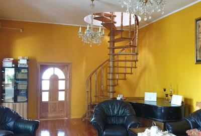 Casă cu 4 camere în Dumbrăveni - 4