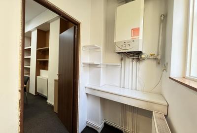 2 camere, Finisat, Curte str.Iuliu Maniu, Centru - 9