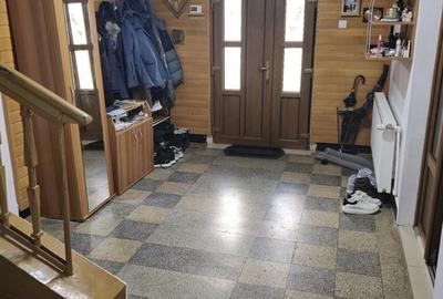 Casă cu 5 camere cu Teren 768 Mp în Central - 12