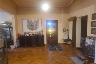 Apartament cu 4 camere decomandat în Armeneasca - 2