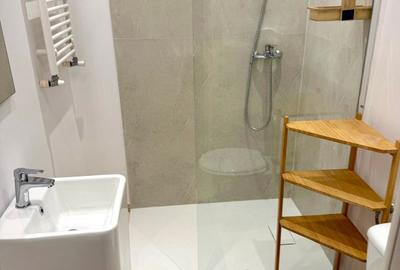 Apartament cu 2 camere semidecomandat, mobilat în Floreasca