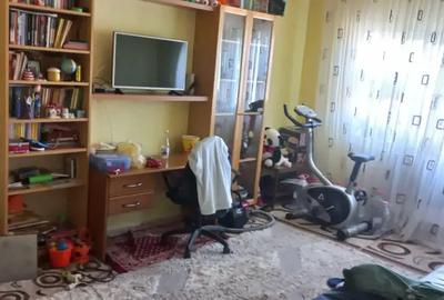 Vand urgent apartament 3 camere - 5