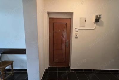 Apartament cu 2 camere decomandat în Progresul - 8