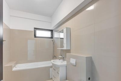 Casă cu 3 camere cu Teren 381 Mp în 1 Mai - 3