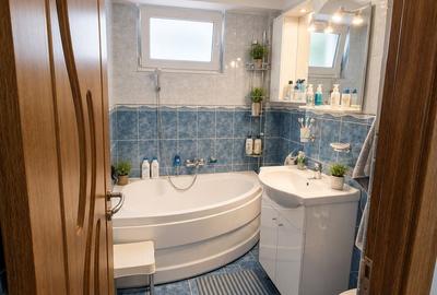 Apartament cu 2 camere decomandat în Central - 2