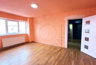 Apartament 2 camere MV1 Etaj IV, Str. Narcisei Nr.9 - Carei - 5