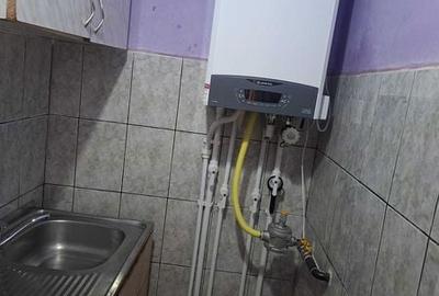 Garsonieră decomandată în Central - 2