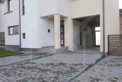 Casa finisata, partial mobilata, la superpret - cartier nou in Dezmir - 2