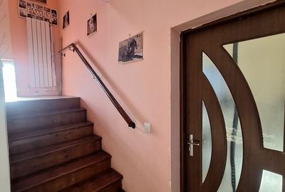 Casă cu 4 camere cu Teren 717 Mp în Central - 15