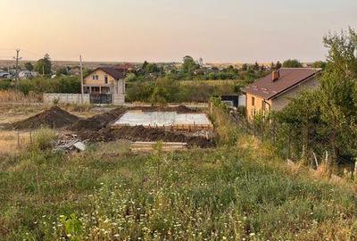 Teren de 1000 mp, în Central - 4