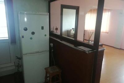 Apartament cu 2 camere semidecomandat în Micro 19 - 3