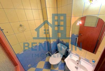 3 camere decomandat la etajul 1 in 1 Mai an 1985 centrala - 6