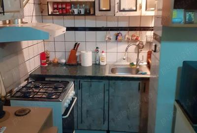 Apartament zona Mihai Bravu - 12