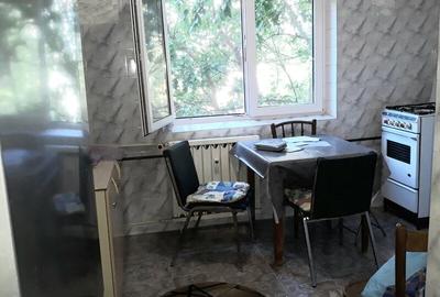 Tei, Maica Domnului, OMV, semistradal, bloc mixt, 1988 - 7